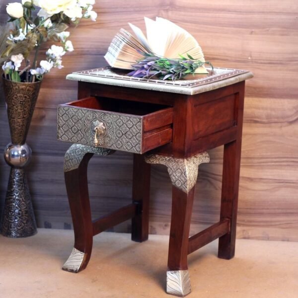 6709a3e0-c42c-4d20-be10-1fb3661356cb.jpg Wooden Bedside Table Brass