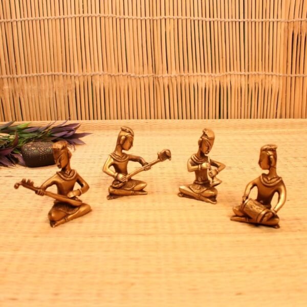 7f18f8d7-bd7e-4694-9db8-bb68398fa181.jpg Musical Man Statues With Brass