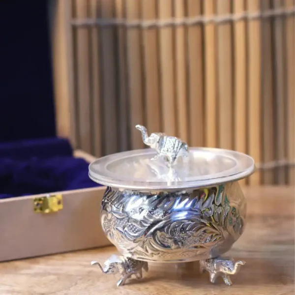 Urli 1 pc Elephant Bowl